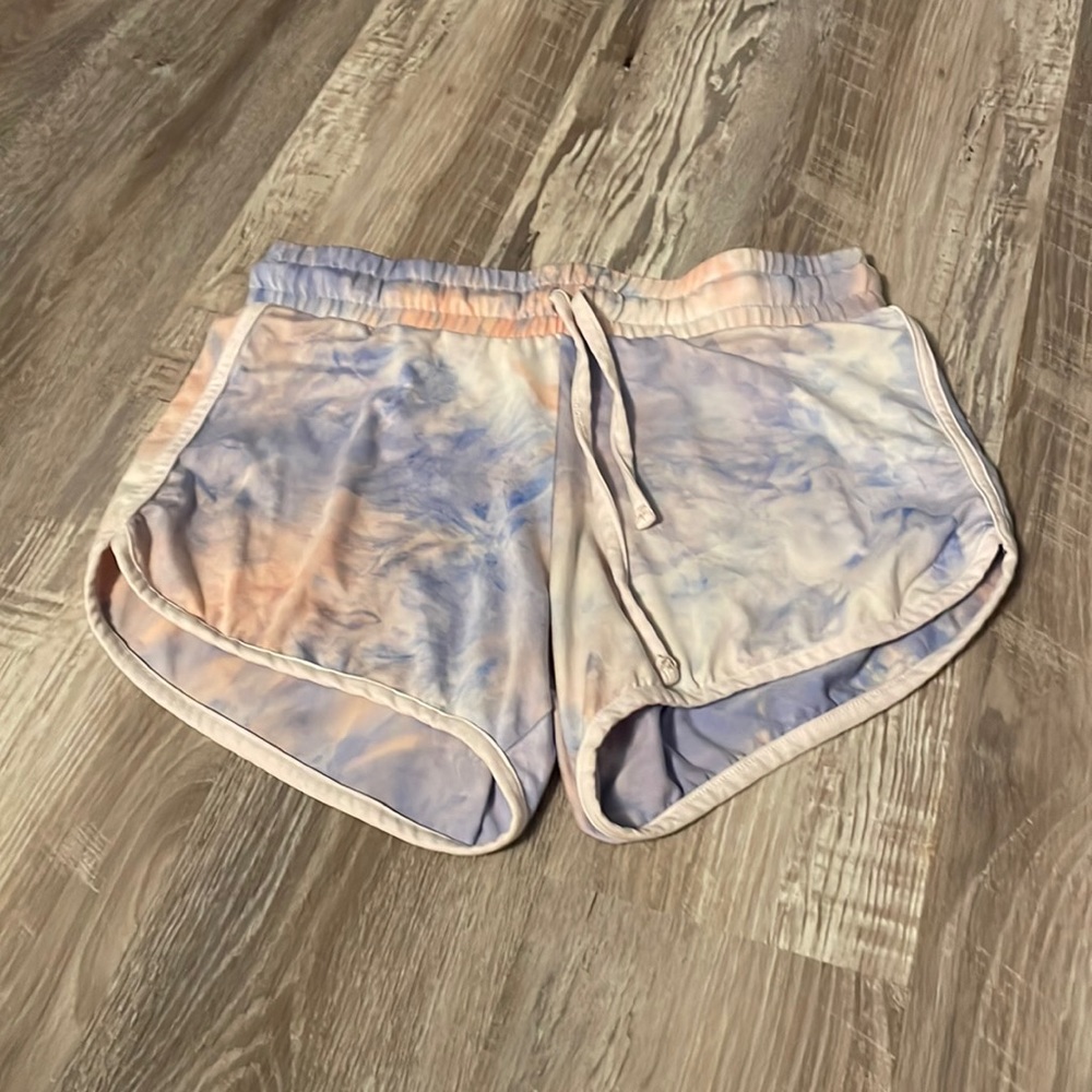 Love streak shorts sooo comfy size s